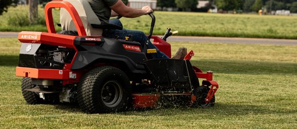 Acreage and ride-on mowing service Brisbane